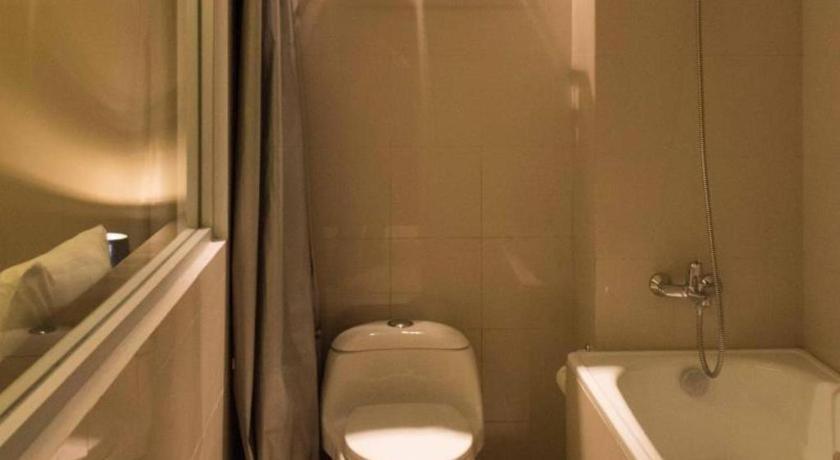 فندق بوتيك جاجاه مادا افارا بونتِياناك المظهر الخارجي الصورة